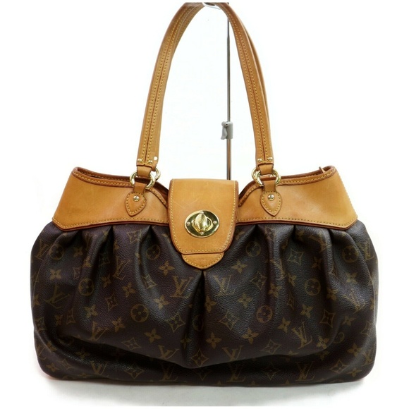 Louis Vuitton Handbags - 💯 Auth Louis Vuitton Boetie MM Tote Bag
